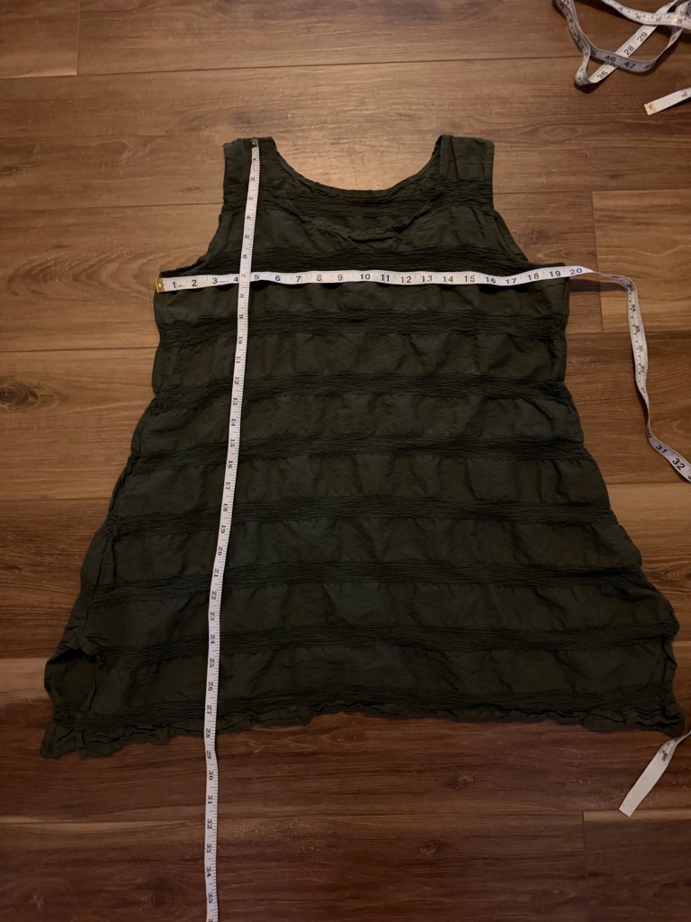 me ISSEY MIYAKE Khaki/olive Crinkle Tunic or Dress. One size - Picture 8 of 11